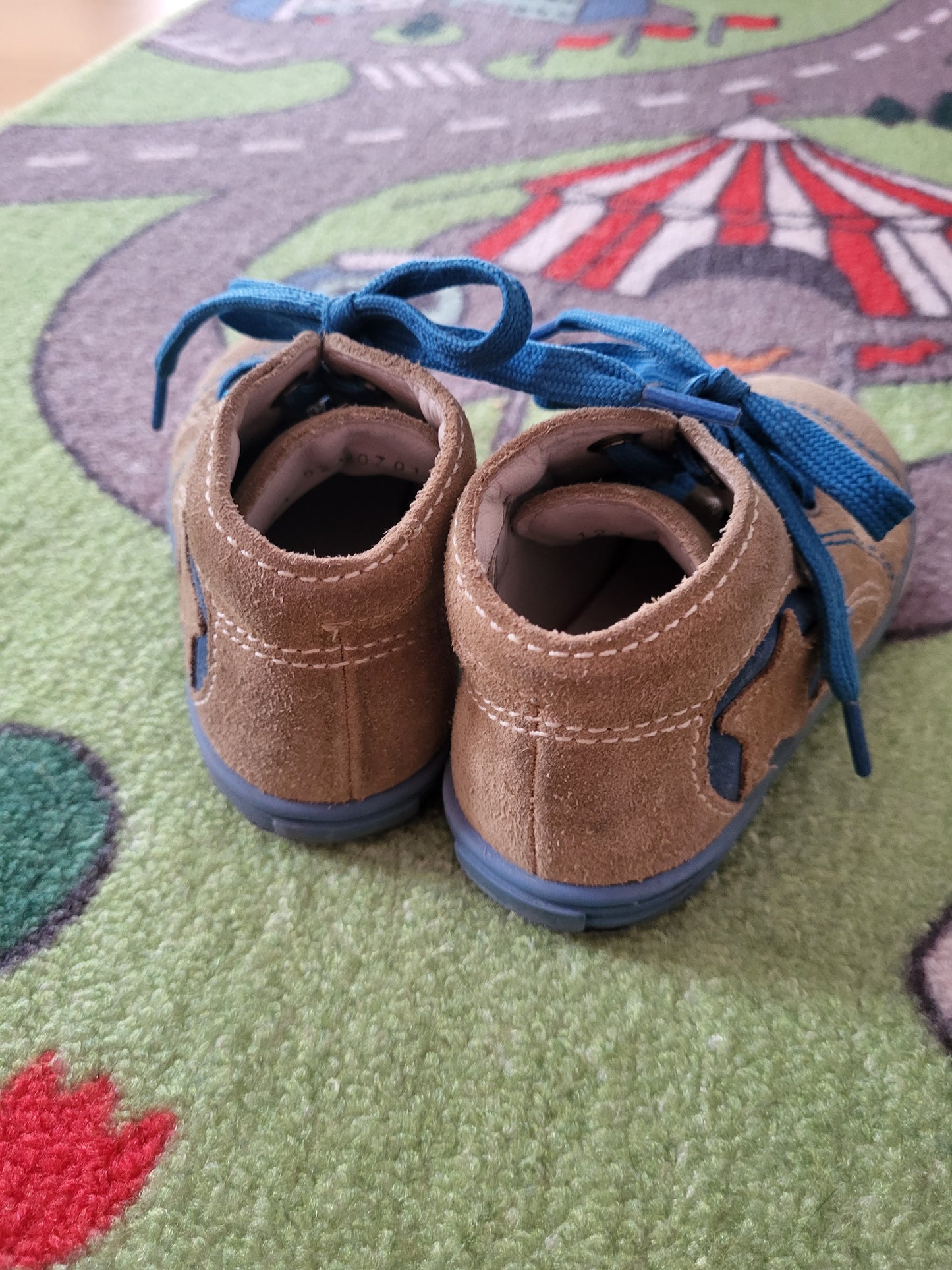 Richter Schuhe Gr. 22