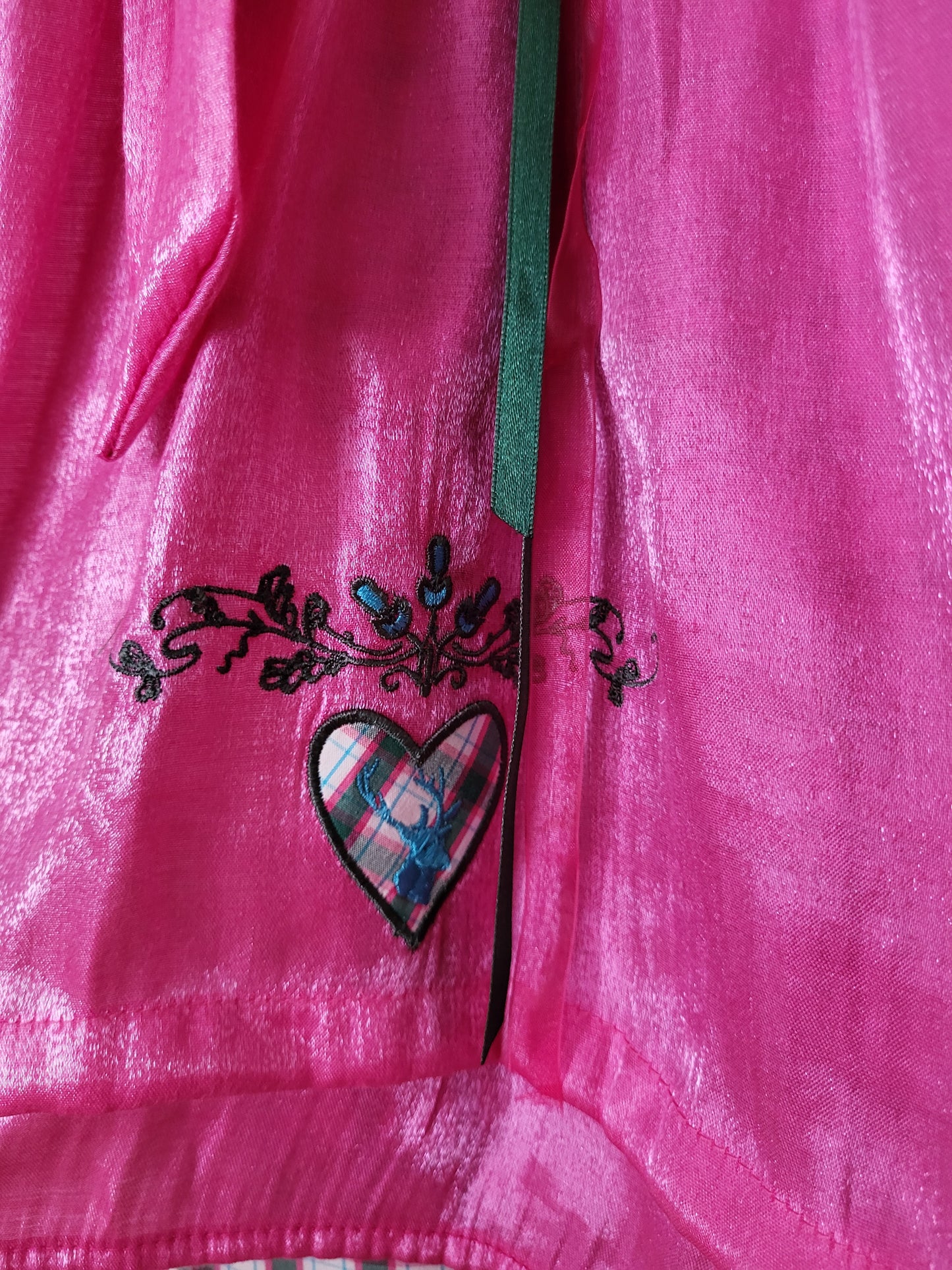 Dirndl mit Bluse Gr. 128
