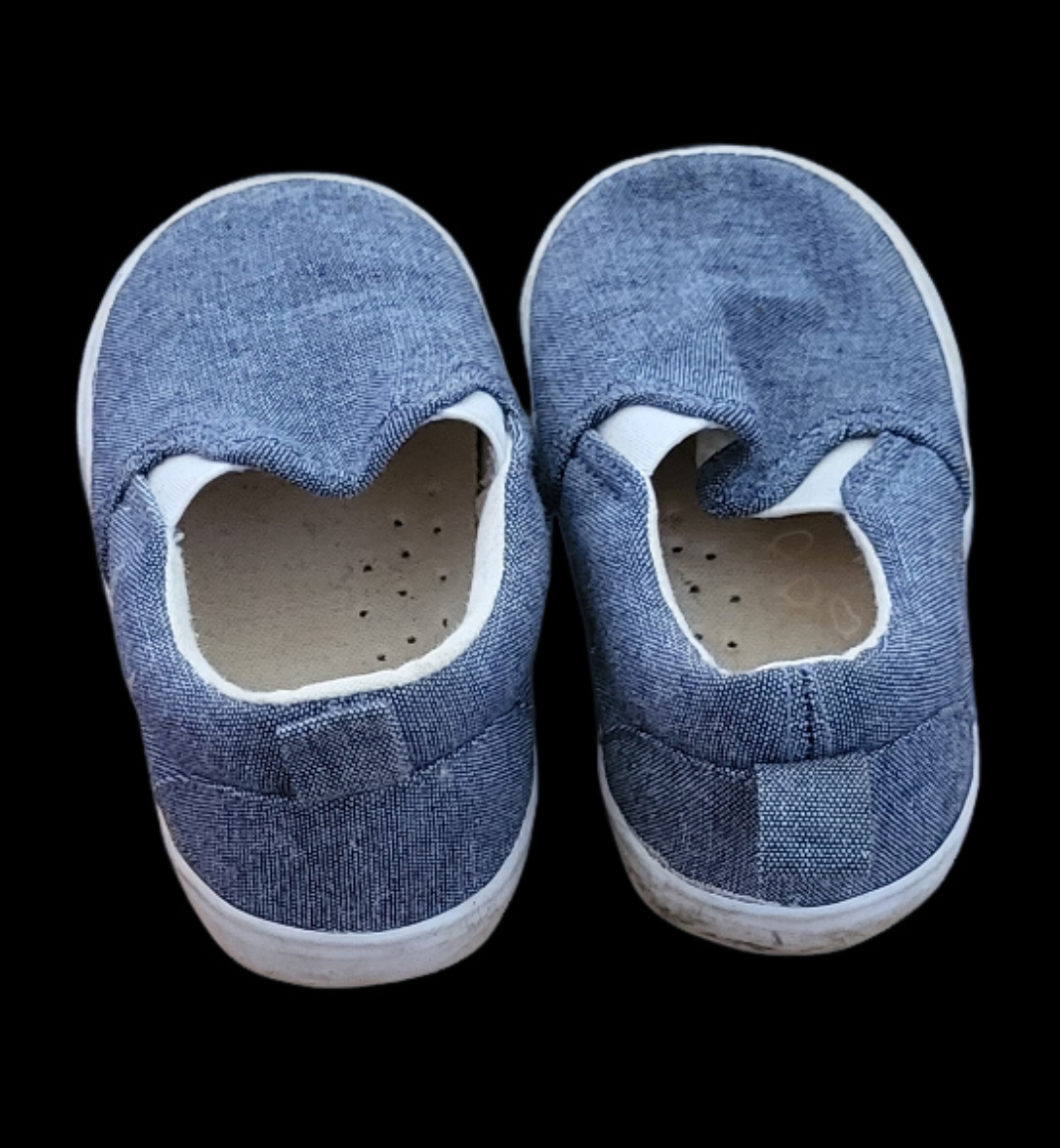 H&M Slipper Gr. 23
