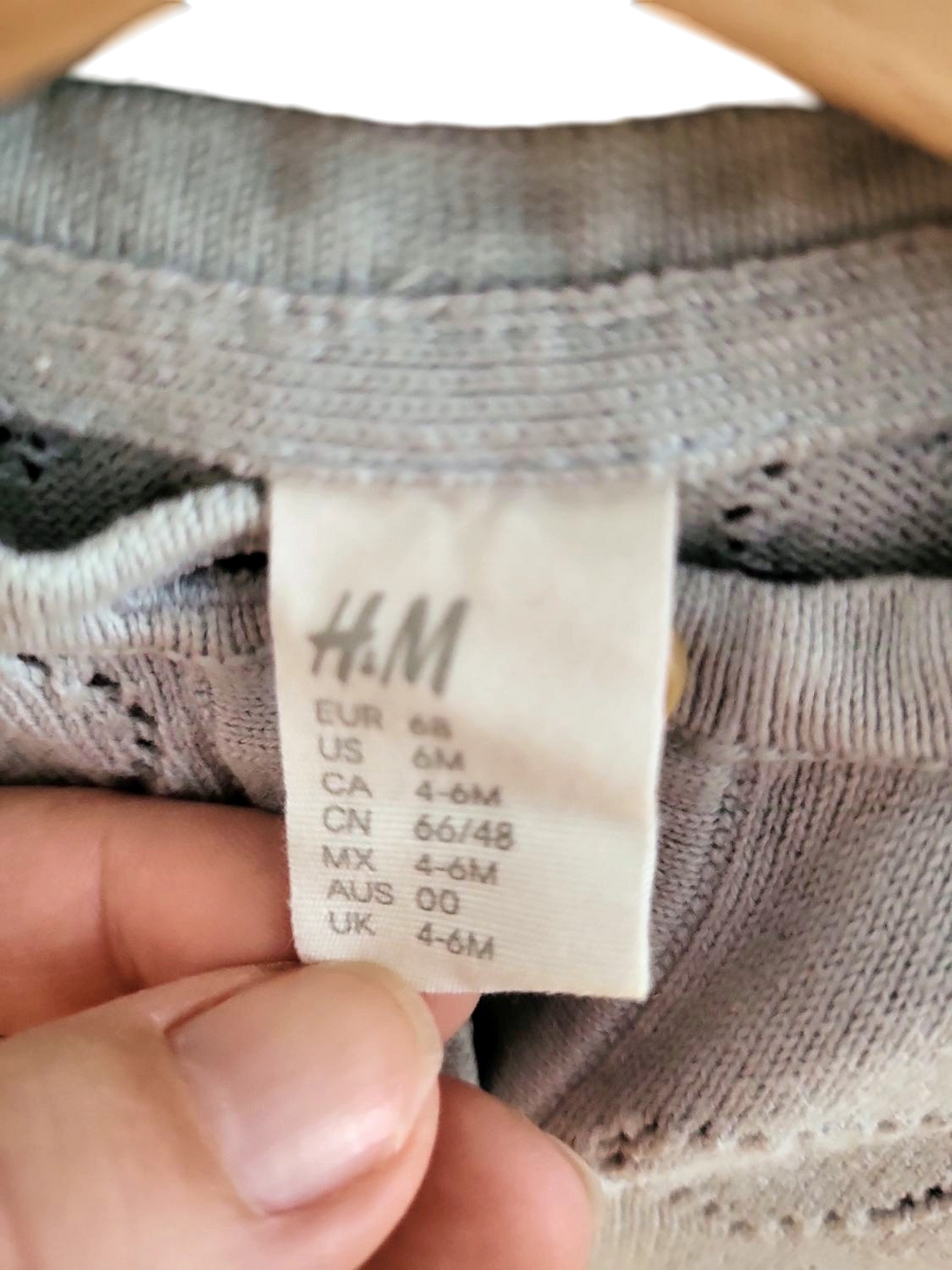 H&M Baby Strickjacke mit Herzchen-Muster für Mädchen, Größe 68