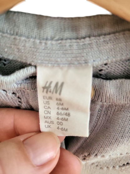 H&M Baby Strickjacke mit Herzchen-Muster für Mädchen, Größe 68