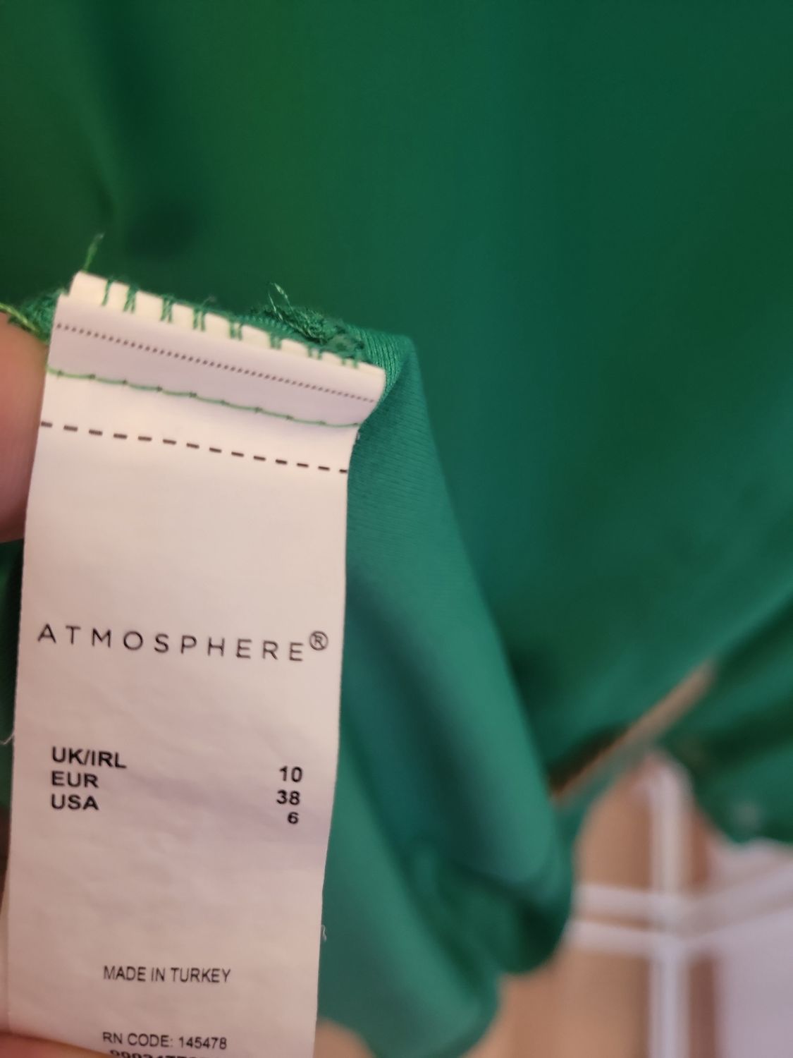 Atmosphere Grünes Chiffon-Kleid mit Gürtel - Größe 38