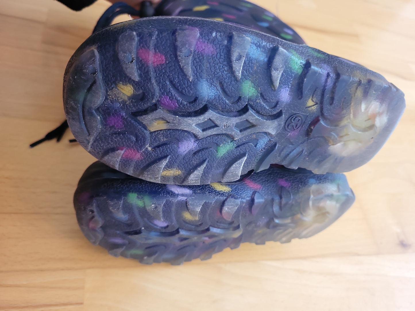Gummistiefel Kinder Herzmuster LED-Sohle Regenstiefel bunt 25/26