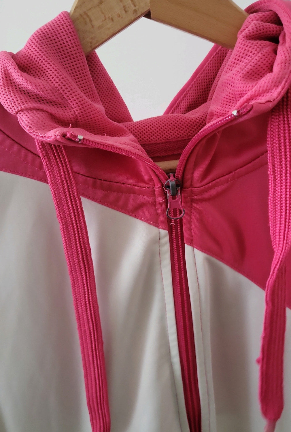 Damen Sport-Kapuzenjacke Colorblock Pink/Grau/Weiß – Größe XL