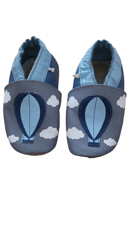 Impidimpi Krabbelschuhe Gr 22 Patschen Erstlingsschuhe Babyschuhe Grau Blau Wolken Heißluftballon