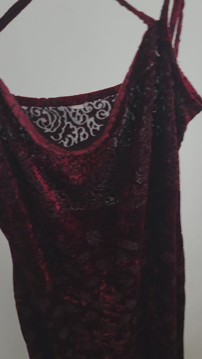 Samtkleid Gr. 36